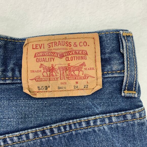 Levi's 569 Boys Sz 8 Regular 24x22 Medium Wash Straight Leg Jeans - Picture 5 of 10